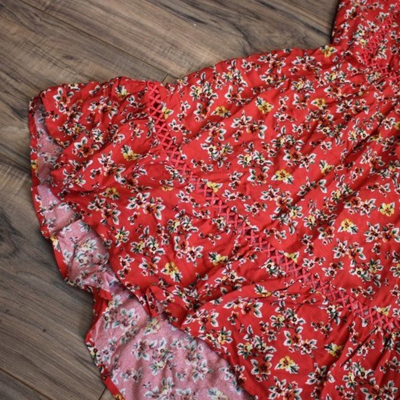 Sunday Mi Amor Red Hi lOW High Neck Floral Open Back Sundress M - Picture 5 of 6
